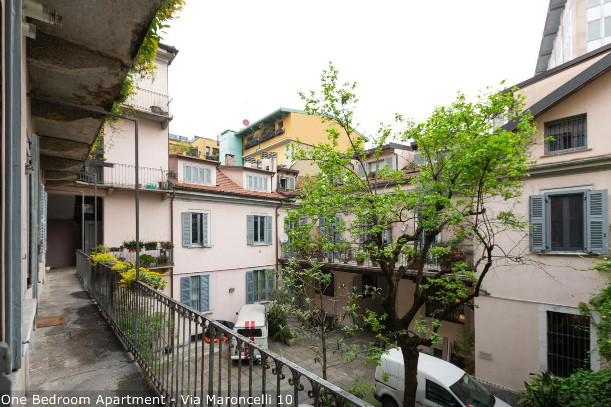 Brera Apartments In Porta Volta Milan Exterior photo