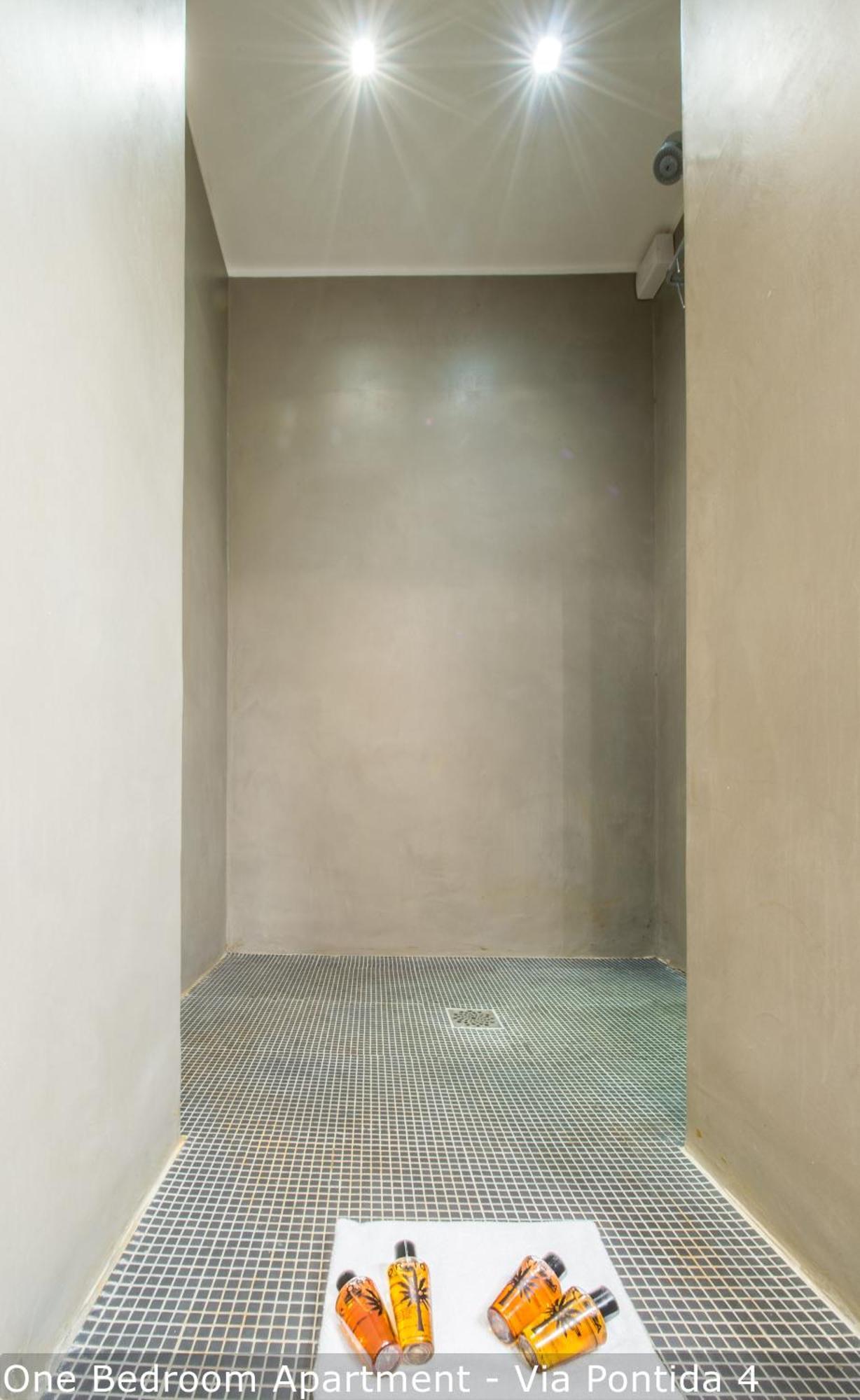 Brera Apartments In Porta Volta Milan Room photo